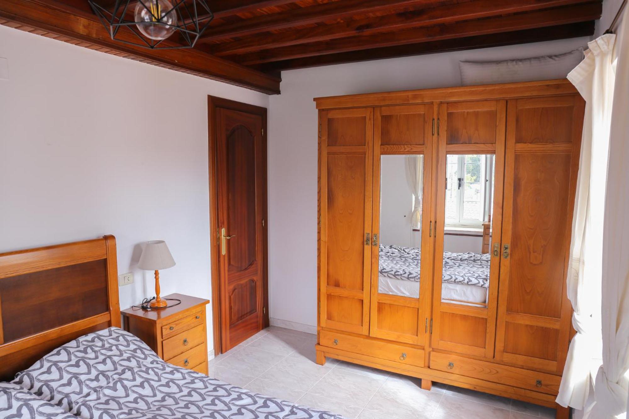 Beachfront Surf & Holiday House, Charming & Quiet Villarrube Exteriör bild