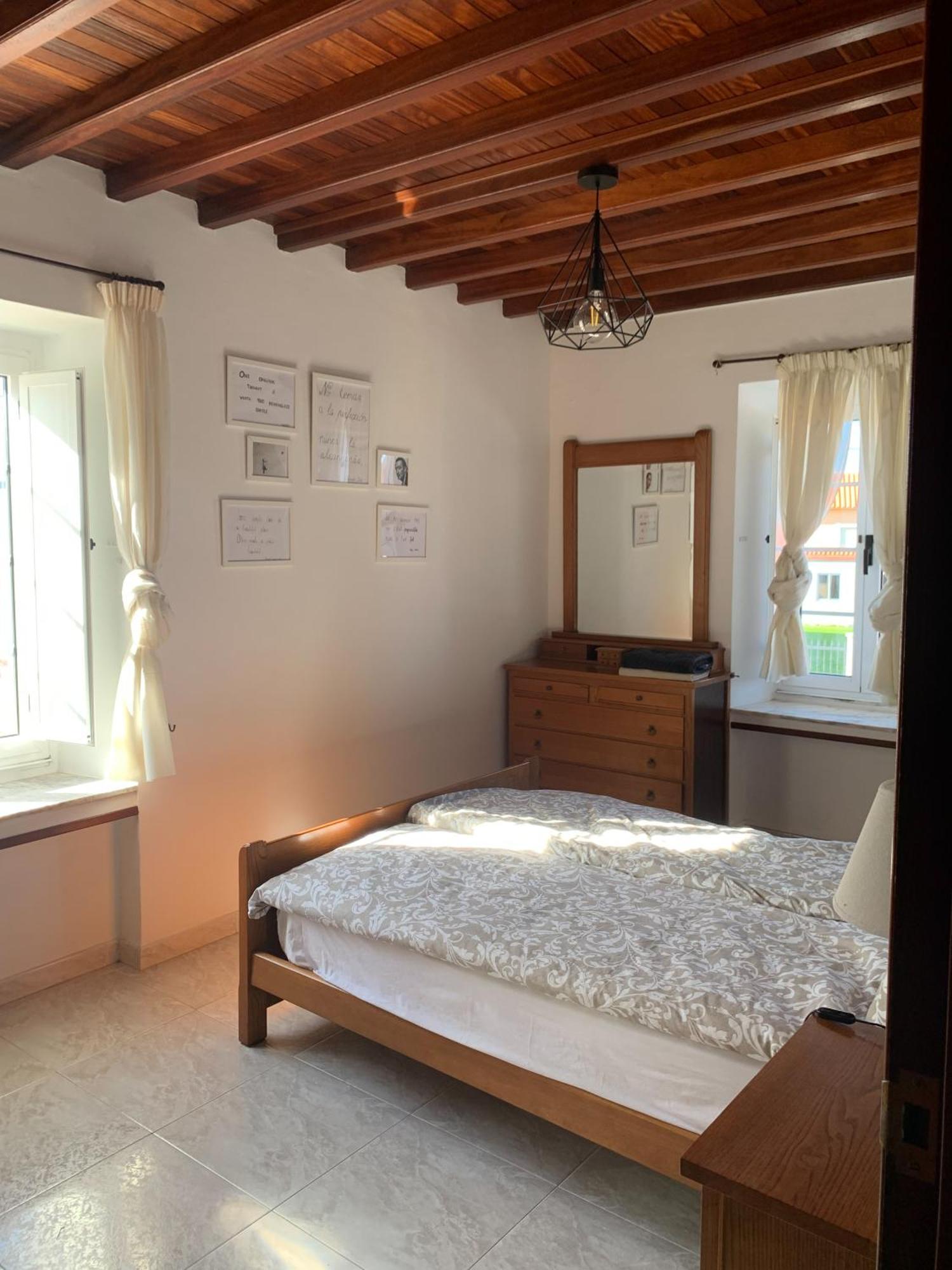 Beachfront Surf & Holiday House, Charming & Quiet Villarrube Exteriör bild